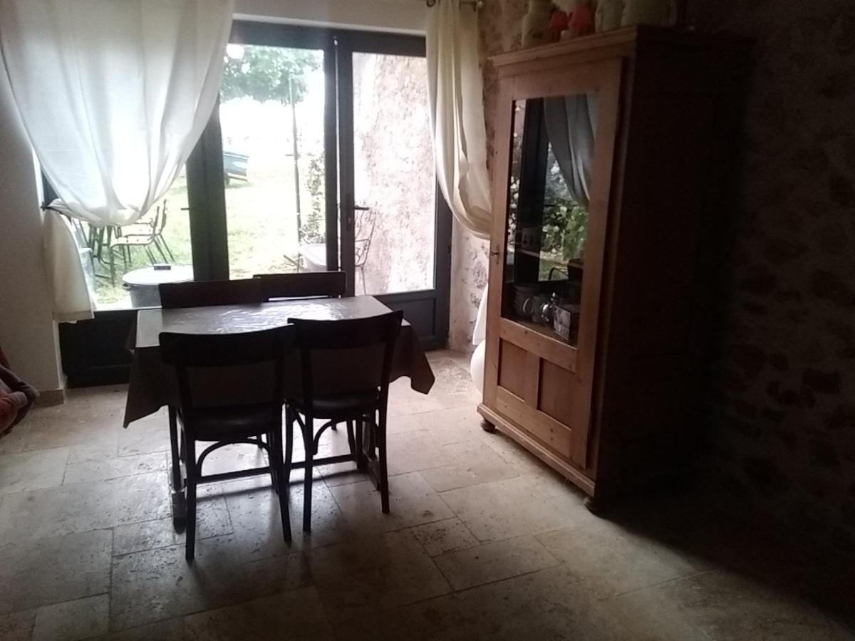 Studio Independant Dans Ferme Equestre Aups Exteriör bild